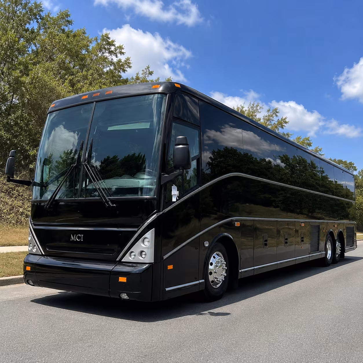 charter buses to turtle bay exploration park in redding and the california state railroad museum in sacramento