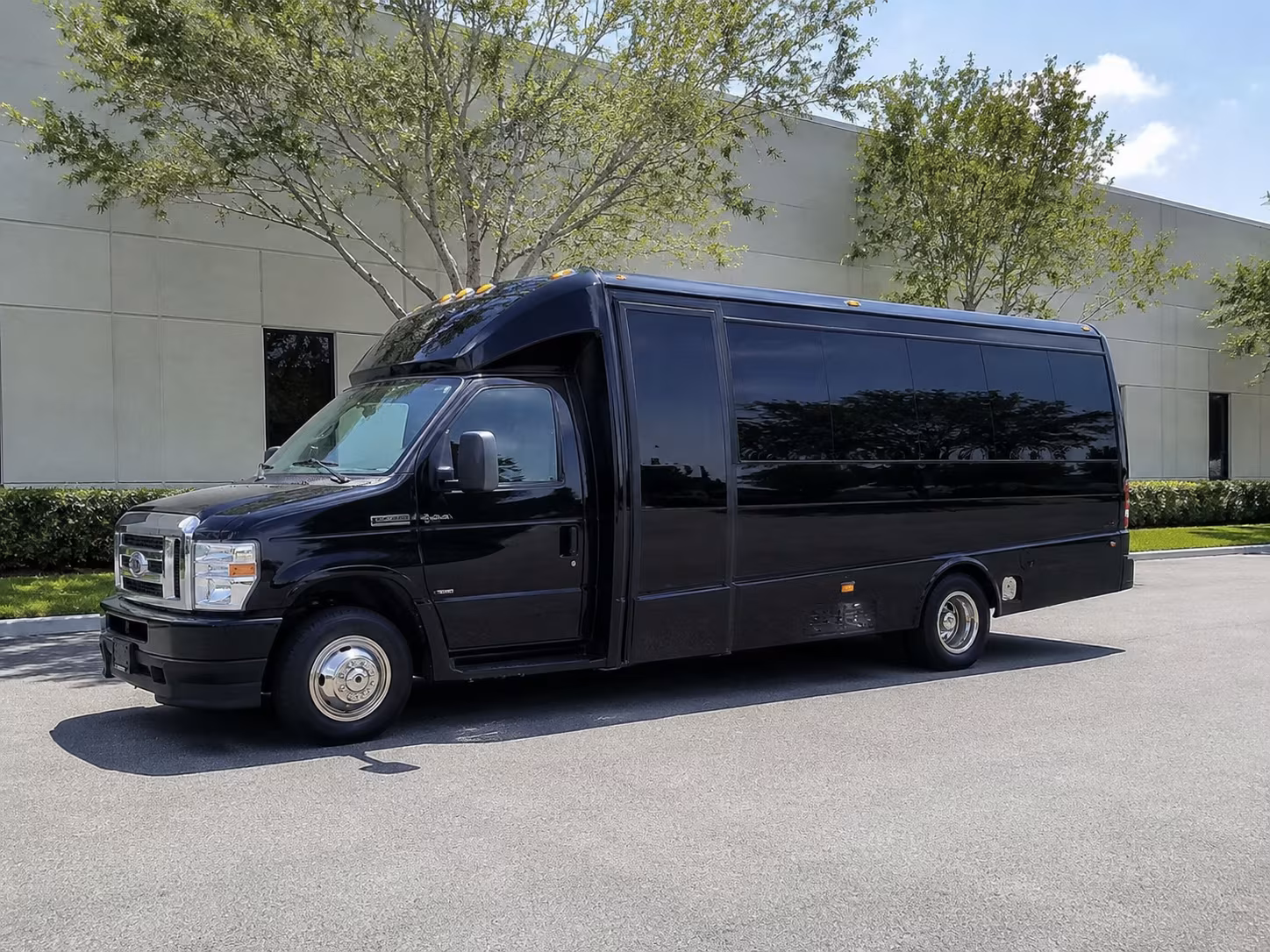 minibus rentals for smaller chico prom groups