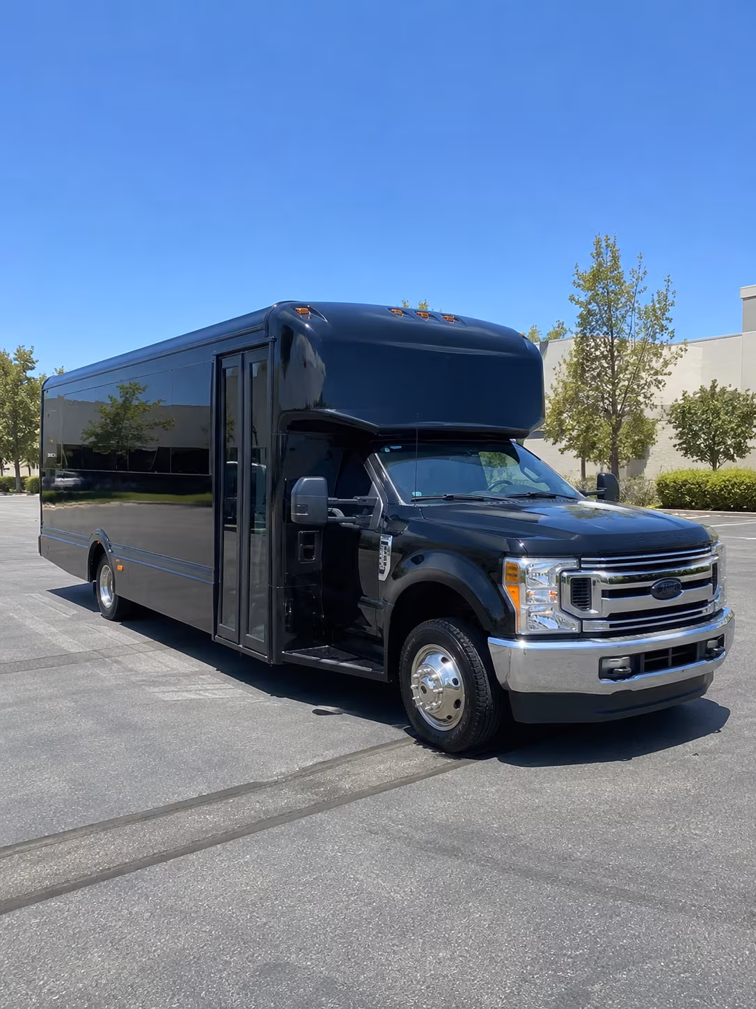 party buses in chico that make prom night unforgettable